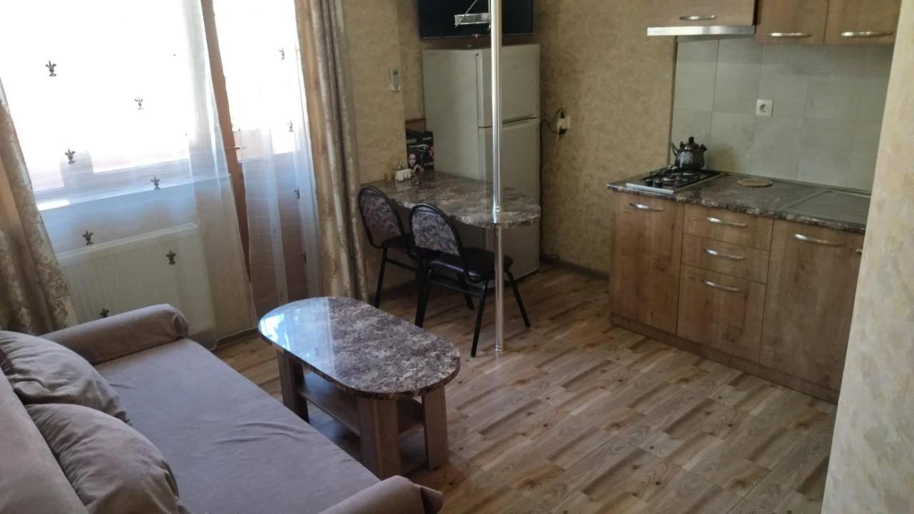 Aparthotel Otin Tbilisi Buitenkant foto