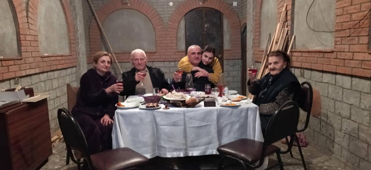 Aparthotel Otin Tbilisi Buitenkant foto